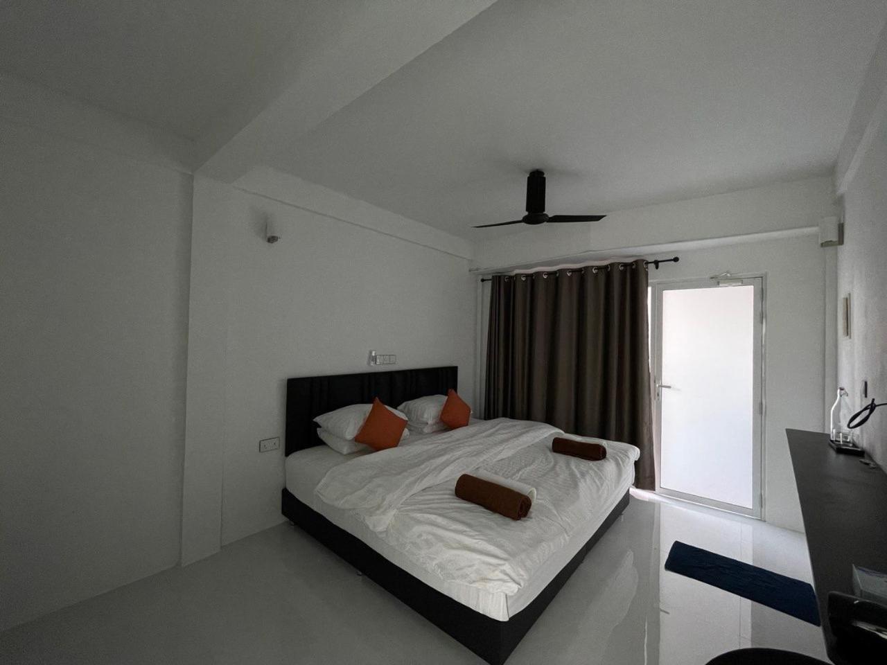 Dacha Thoddoo White Sand 外观 照片