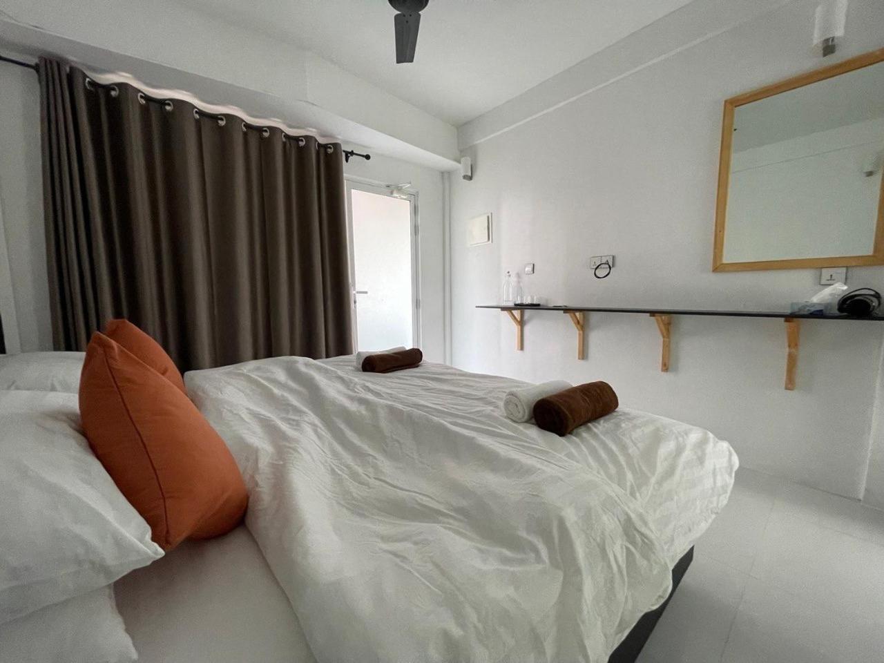 Dacha Thoddoo White Sand 外观 照片
